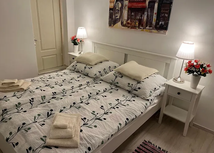 Riverside Hideaway Appartement *